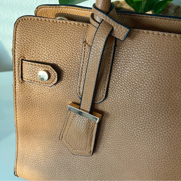 Camel Purse - Picture 7 of 11